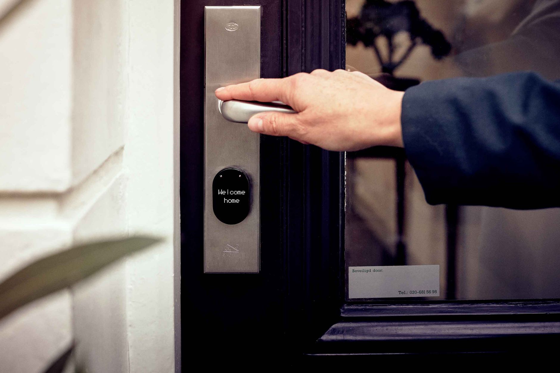 smart lock keypad door UK home security